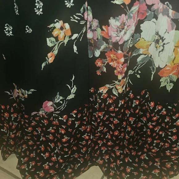 Bila NWOT Multicolor Floral Flowy Sleeveless Dress Size Xlarge - Picture 5 of 8